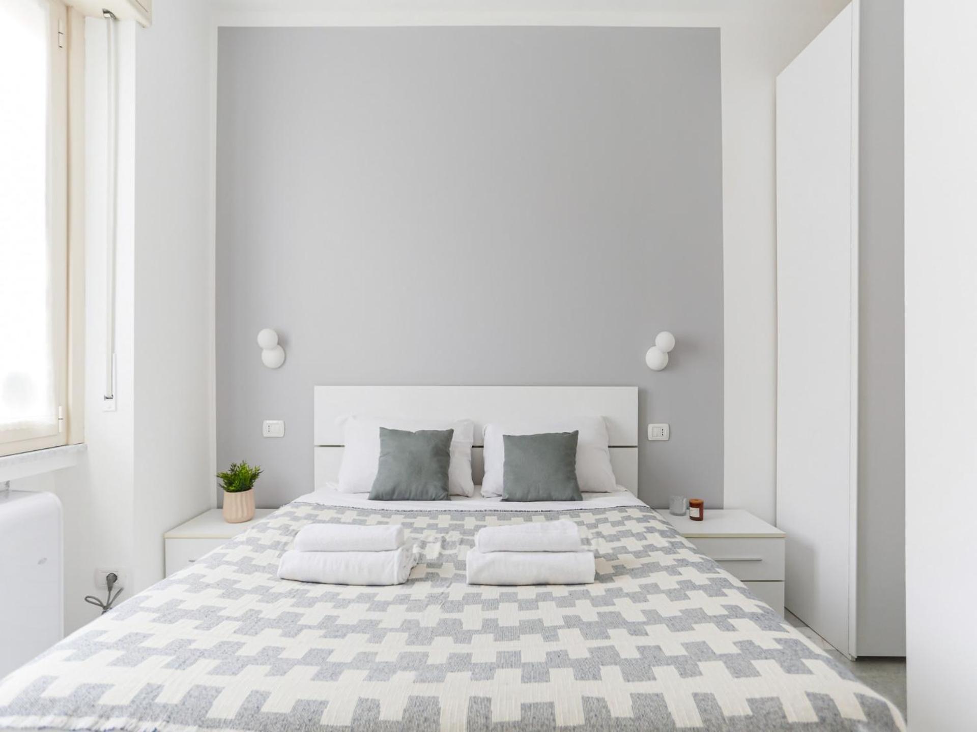The Best Rent - Bright Two-Bedroom Apartment In Central Station Area Milano Esterno foto